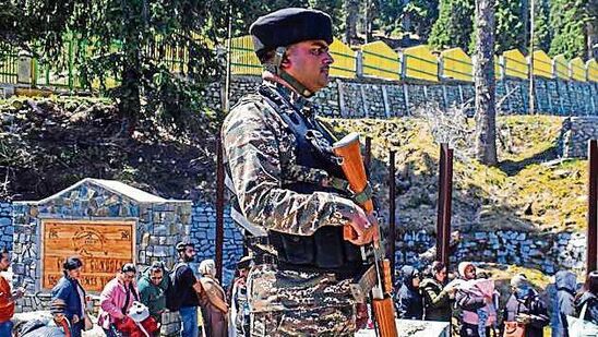 ’பஹல்ஹாம் தாக்குதலில் ஈடுபட்ட இருவர் பாகிஸ்தான் ராணுவத்தில் பயிற்சி பெற்றவர்கள்’: பாகிஸ்தான் பத்திரிகையாளர் இக்பால். ’பஹல்ஹாம் தாக்குதலில் ஈடுபட்ட இருவர் பாகிஸ்தான் ராணுவத்தில் பயிற்சி பெற்றவர்கள்’: பாகிஸ்தான் பத்திரிகையாளர் இக்பால்.