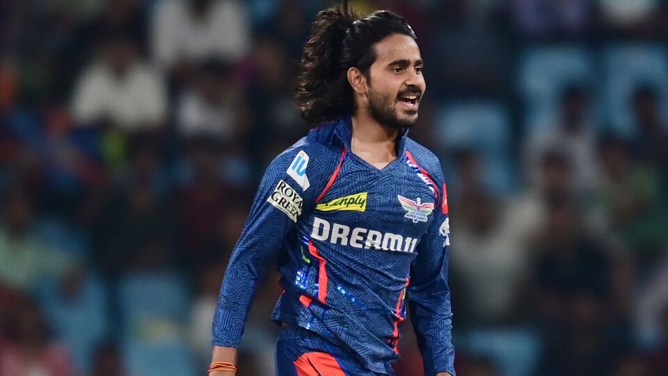 ஐபிஎல் 2025: எல்எஸ்ஜி வீரர் திக்வேஷ் ரதிக்கு அடுத்த மேட்ச்சில் விளையாட தடை.. என்ன நடந்தது?