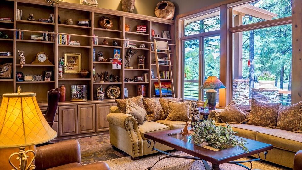 உங்க வீட்டு ஹால் எப்படி இருக்க வேண்டும் தெரியுமா.. வாஸ்து சாஸ்திரம் சொல்வது இதுதான்!