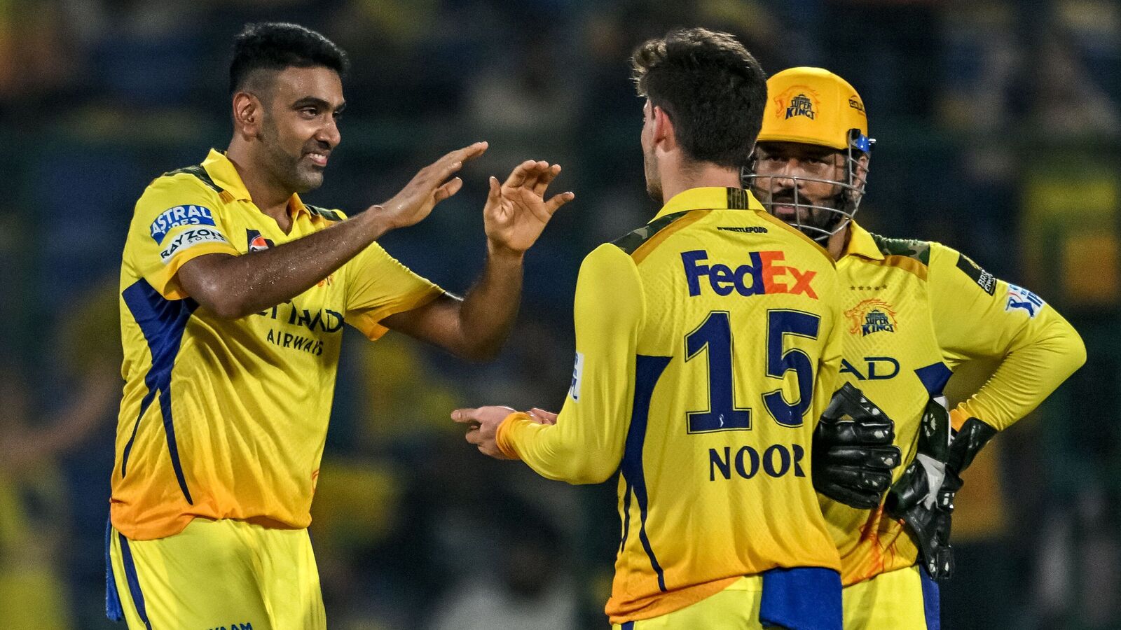 ஐபிஎல் 2025: முதல் இடத்தை தக்கவைக்க முனைப்பில் குஜராத் டைட்டன்ஸ்! வெற்றியுடன் சீசனை முடிக்குமா சிஎஸ்கே?