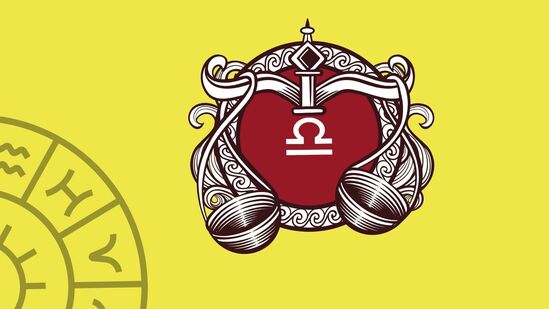 விருச்சிக ராசி: செவ்வாய் பகவானின் இடமாற்றம் உங்களுக்கு அபரிமிதமான நன்மைகளை கொடுக்கும் என எதிர்பார்க்கப்படுகிறது. இந்த காலகட்டத்தில் தொழில் மற்றும் வணிகத்தில் உங்களுக்கு நல்ல முன்னேற்றம் இருக்கும் என கூறப்படுகிறது. புதிய திட்டங்கள் உங்களுக்கு வெற்றிகரமாக அமையும் என கூறப்படுகிறது.  வாழ்க்கையில் உங்களுக்கு மகிழ்ச்சி அதிகரிக்கும் என கூறப்படுகிறது. 