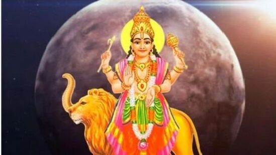 புத்திசாலித்தனம், தொடர்பு, வணிகம், கல்வி போன்றவற்றின் அடையாளமான புதன் கிரகம் ரிஷப ராசிக்குள் நுழைந்துள்ளது. ஜோதிடர் அனீஷ் பாஸ் கூறுகையில், எந்த கிரகம் ராசியை மாற்றினாலும் அது அனைத்து ராசிகளையும் பாதிக்கும்.