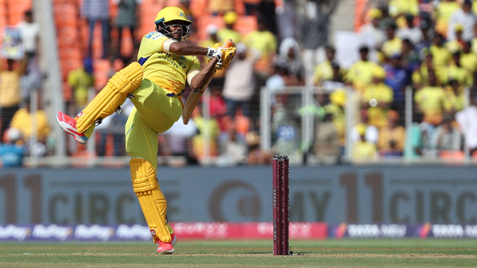 ஐபிஎல் 2025: சிஎஸ்கே பேட்ஸ்மேன்கள் வானவேடிக்கை.. இந்த சீசனில் அதிகபட்ச ஸ்கோர்! குஜராத்துக்கு கடின இலக்கு