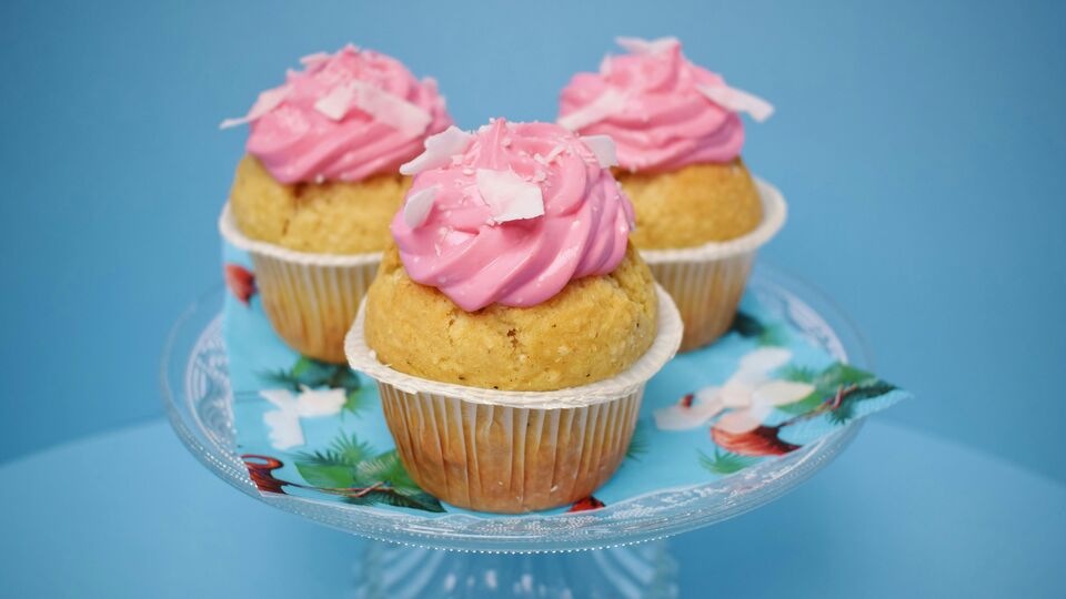 குழந்தைகள் விரும்பும் கப் கேக் செய்ய வேண்டுமா? பிரஷர் குக்கரே போதும்! இங்க இருக்கு அசத்தலான ரெசிபி!