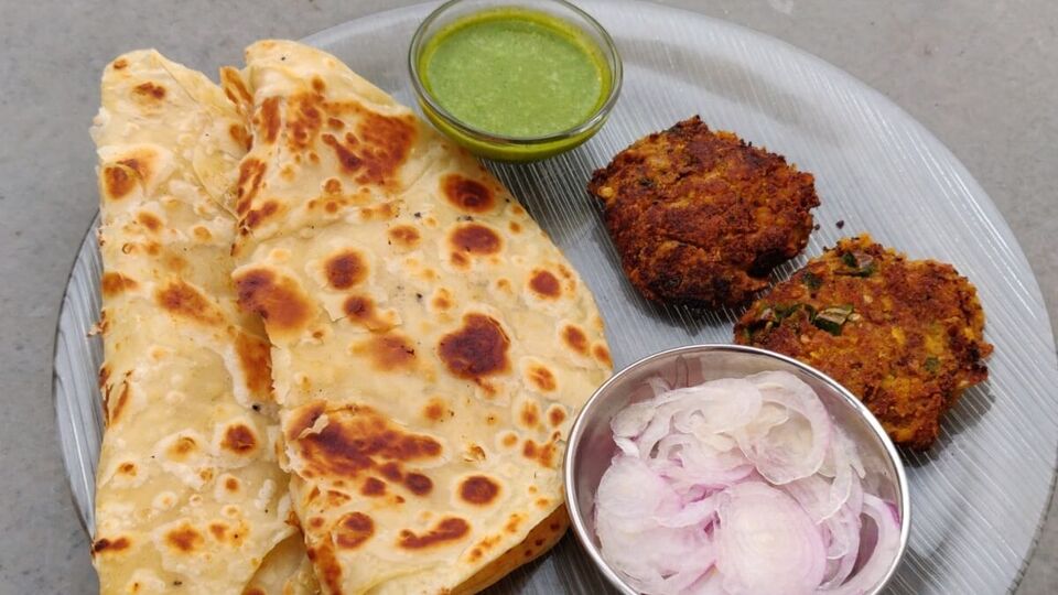 லக்னோவின் பிரபலமான வெஜ் கபாப் பரோட்டாவை வீட்டிலேயே ட்ரை பண்ணுங்க.. இதோ உங்களுக்கான சூப்பர் டிப்ஸ் இதோ!