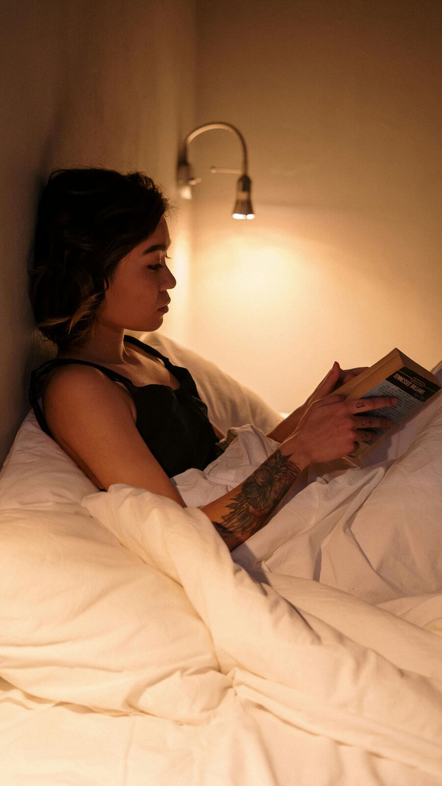 உங்கள் வாசிப்புப் பழக்கத்தை வளர்த்துக் கொள்ள ஆசையா.. இதோ எளிமையான டிப்ஸ் இதோ!