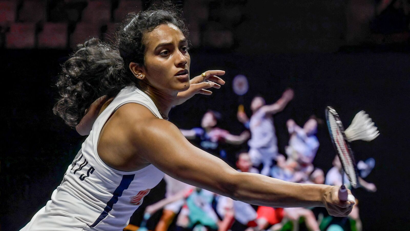 நான் ஜூனியர் அல்ல.. சரியான பாதையில் இருக்கிறேன்.. வெற்றி வெகு தொலைவில் இல்லை.. பி.வி. சிந்து