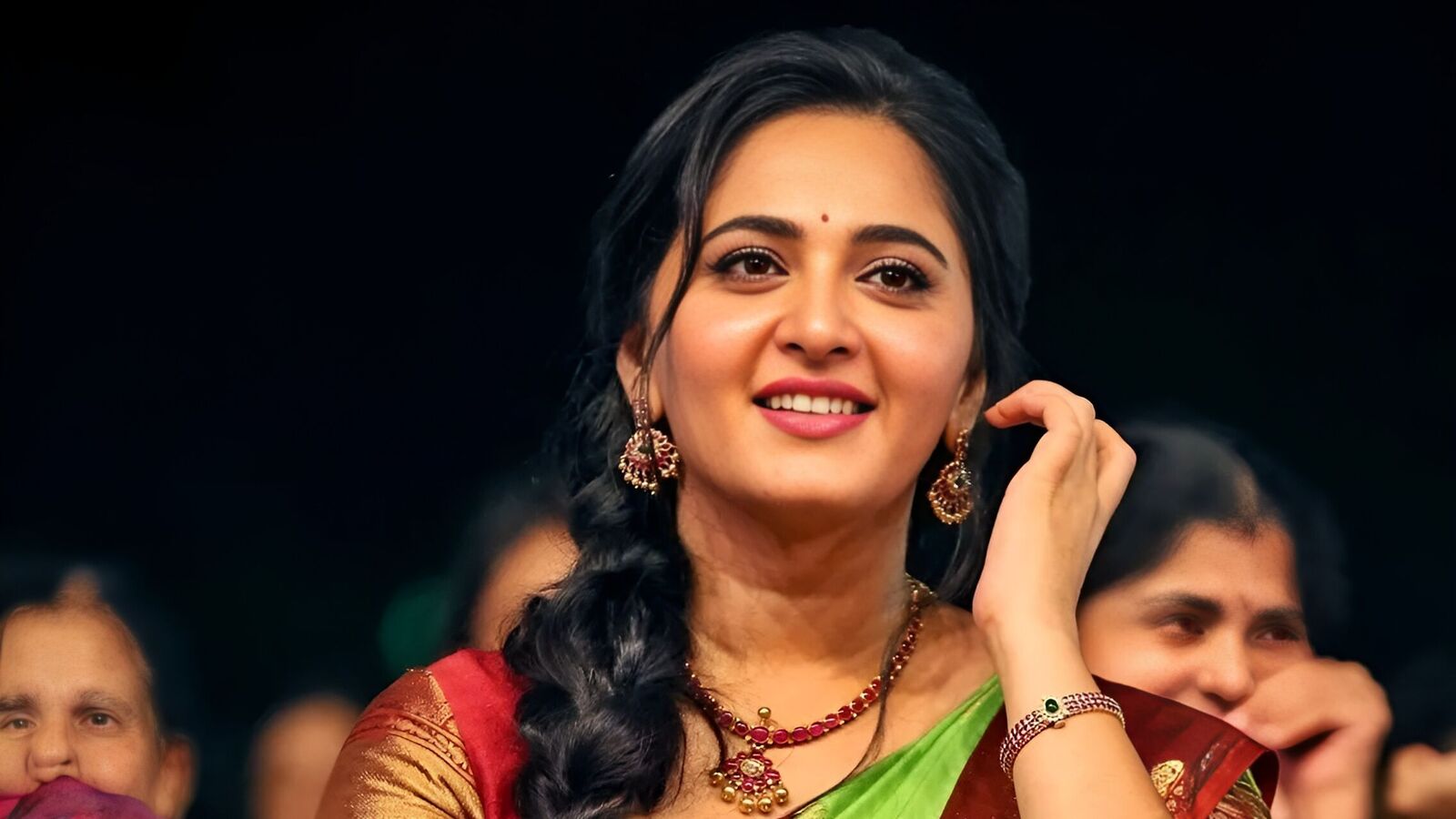 லோகியின் எல்சியூவில் லேடி டானாகா இணைகிறாரா அனுஷ்கா? கோலிவுட்டை பற்ற வைக்கும் தகவல்!