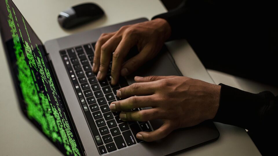 ஹரியாணாவில் சைபர் மோசடிக்காரர்களிடம் ஏமாறிய பிஎஸ்என்எல் அதிகாரி ரூ.33 லட்சம் இழப்பு