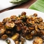 பாகற்காய் சாப்பிட பிடிக்க வில்லையா? அப்போ இந்த மாதிரி வறுவல் செய்து சாப்பிடலாம்!