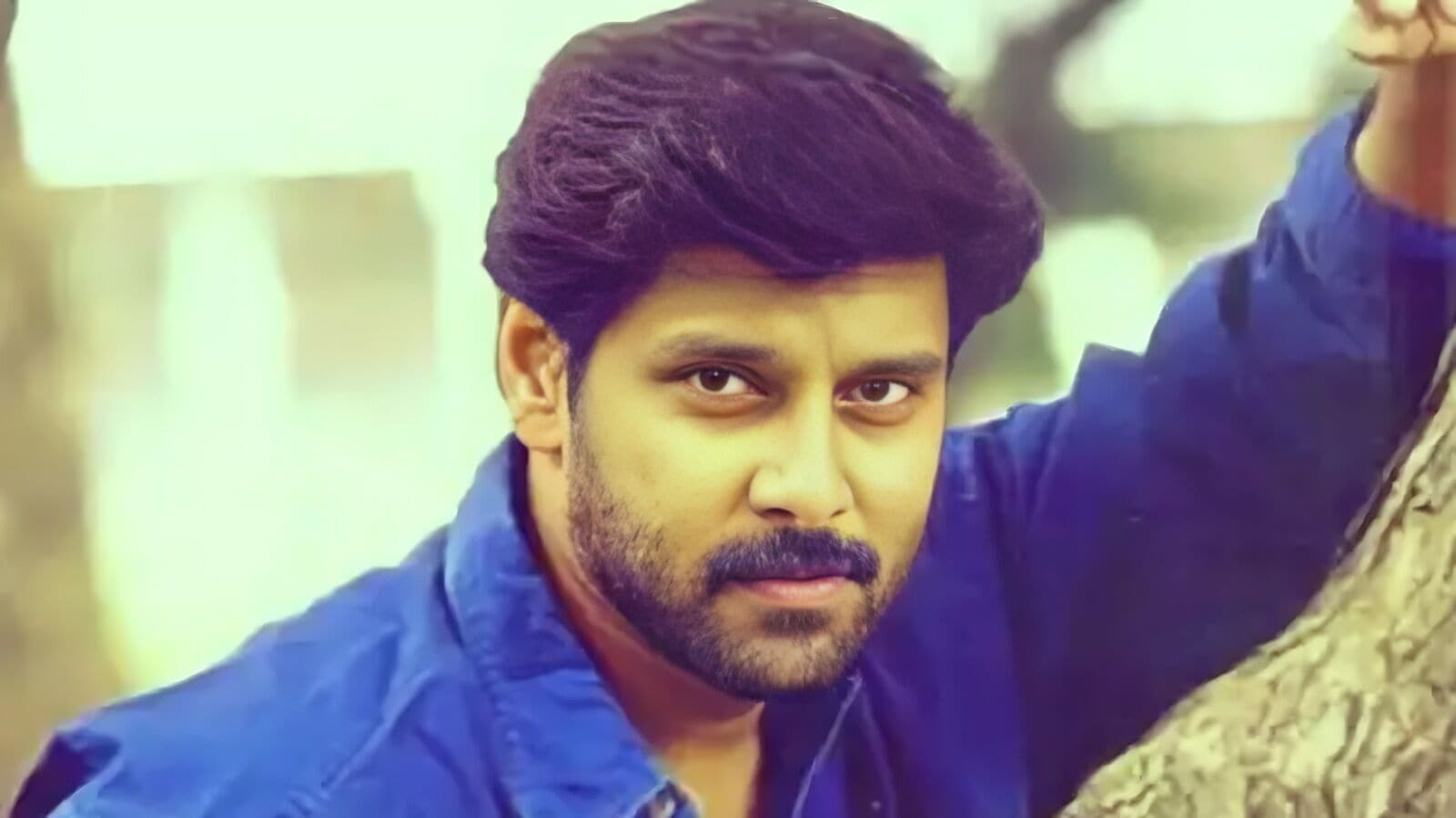 விக்ரமின் சூப்பர் படம்.. 25 ஆண்டுக்கு பின் டிஜிட்டலில் மாற்றப்பட்டு ரீ- ரிலீஸ் - அதிகாரப்பூர்வ அறிவிப்பு