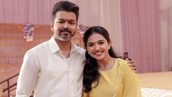 Vijay and Mamitha Baiju are acting together in H Vinoth's Jana Nayagan. Vijay and Mamitha Baiju are acting together in H Vinoth's Jana Nayagan.