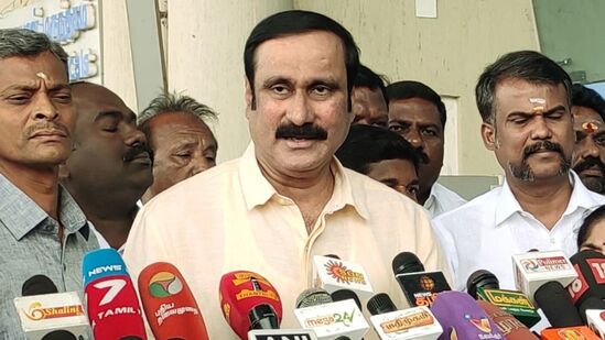 ஆசிரியர்கள் கலந்தாய்வுக்கு முன்பே நிர்வாகக் காரணம் கூறி முறைகேடாக மாறுதல் தருவதா? - அன்புமணி கண்டனம் ஆசிரியர்கள் கலந்தாய்வுக்கு முன்பே நிர்வாகக் காரணம் கூறி முறைகேடாக மாறுதல் தருவதா? - அன்புமணி கண்டனம்
