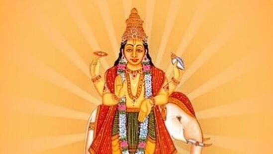 ஜோதிடத்தின் படி, குரு கிரகம் அறிவு, மங்களம், முன்னேற்றம் மற்றும் வெற்றியின் கிரகமாகக் கருதப்படுகிறது. ஜாதகத்தில் குரு கிரகம் மூக்கில் இருக்கும்போது, குரு சுறுசுறுப்பாக இருக்கும். ஜோதிடத்தில், அது செல்வாக்கு மிக்கதாகவும் மங்களகரமானதாகவும் கருதப்படுகிறது.