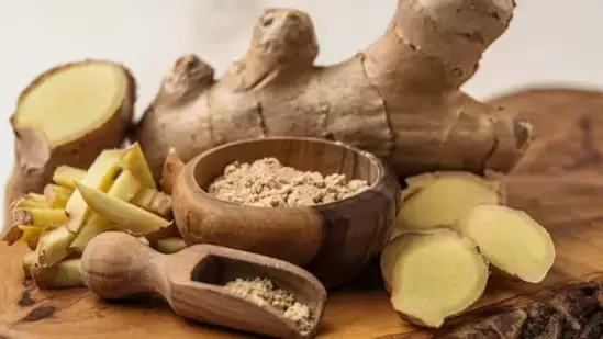 இஞ்சி செரிமான அமைப்புக்கு மட்டுமல்ல, மூளைக்கும் நல்லது. இது மூளைக்கு தேவையான ஊட்டச்சத்துக்களை வழங்குகிறது.