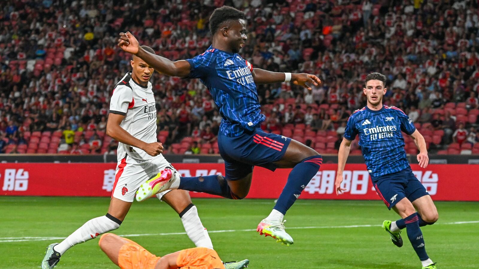 Arsenal vs Milan: ஏசி மிலன் அணியை 1-0 என்ற கோல் கணக்கில் வீழ்த்தியது ஆர்செனல் அணி!