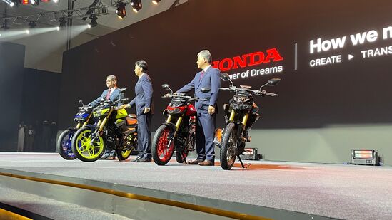 Honda Cb 125 Hornet: ஹோண்டா சிபி 125 ஹார்னெட் வெளியிடப்பட்டது, ஆகஸ்ட் 1 முதல் முன்பதிவு Honda Cb 125 Hornet: ஹோண்டா சிபி 125 ஹார்னெட் வெளியிடப்பட்டது, ஆகஸ்ட் 1 முதல் முன்பதிவு