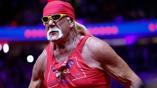 Hulk Hogan: ஹல்க் ஹோகன், WWE மற்றும் ஹால் ஆஃப் ஃபேமர், 71 வயதில் காலமானார்! Hulk Hogan: ஹல்க் ஹோகன், WWE மற்றும் ஹால் ஆஃப் ஃபேமர், 71 வயதில் காலமானார்!