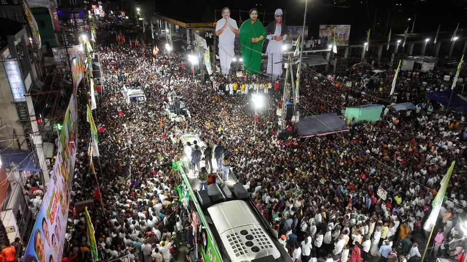 ‘நான் எம்.ஜி.ஆரும் இல்லை.. ஜெ.,வும் இல்லை.. தொண்டன் தான்’ ஸ்டாலினுக்கு இபிஎஸ் தடாலடி பதில்!