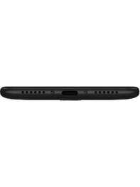 https://images.hindustantimes.com/tech/htmobile4/P32913/heroimage/129330-v1-xiaomi-poco-f1-armoured-edition-mobile-phone-large-1.jpg_POCOF1ArmouredEdition_4