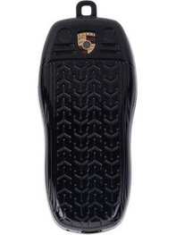 https://images.hindustantimes.com/tech/htmobile4/P34680/heroimage/137698-v1-blackzone-porsche-911-mobile-phone-large-1.jpg_BlackZonePorsche911_1
