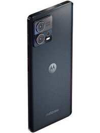 https://images.hindustantimes.com/tech/htmobile4/P37002/images/Design/148846-v4-motorola-edge-30-fusion-mobile-phone-large-2.jpg