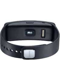 https://images.hindustantimes.com/tech/htmobile4/P67572/heroimage/samsung-galaxy-gear-fit-67572-large-1.jpg_SamsungGearFit_2