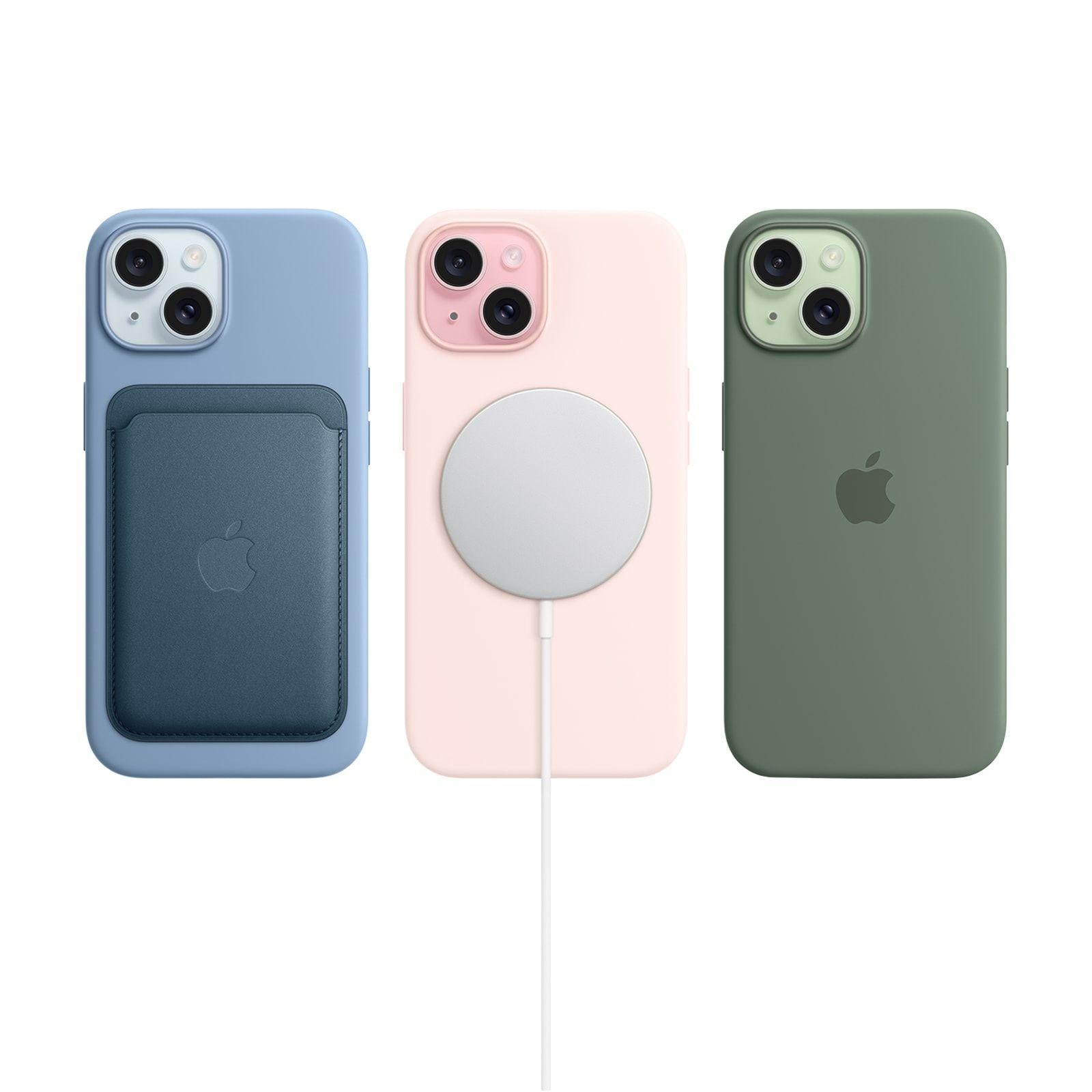 https://images.hindustantimes.com/tech/htmobile4/P36967/heroimage/148763-v4-apple-iphone-15-mobile-phone-large-1.jpg_AppleIPhone15_3