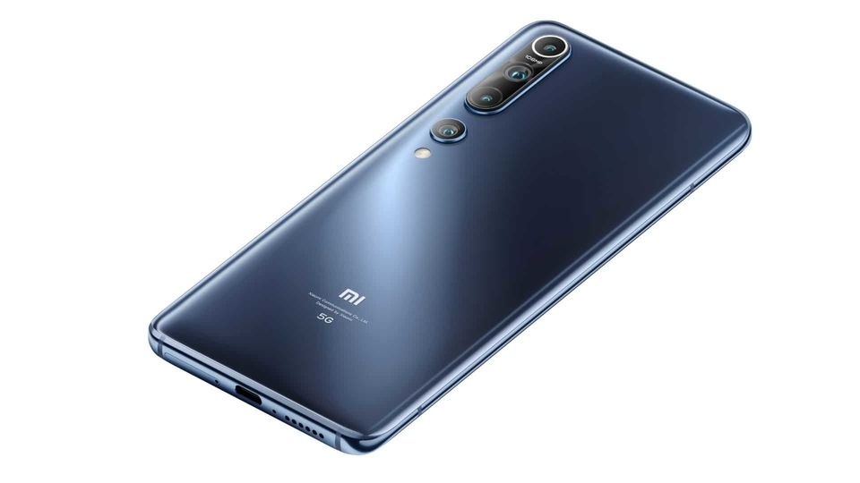 Xiaomi's flagship phone has a 4,080mAh battery with 30W fast wired charging and 30W fast wireless charging. Xiaomi's flagship phone has a 4,080mAh battery with 30W fast wired charging and 30W fast wireless charging.