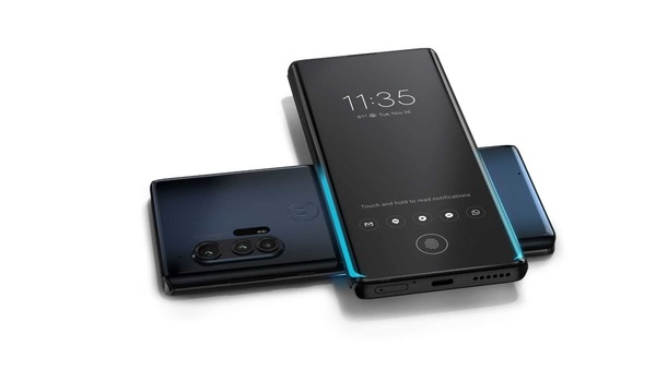 Moto Edge+ sports a triple rear camera setup with a 108-megapixel primary sensor, 8-megapixel telephoto lens with OIS and a 16-megapixel ultrawide lens.