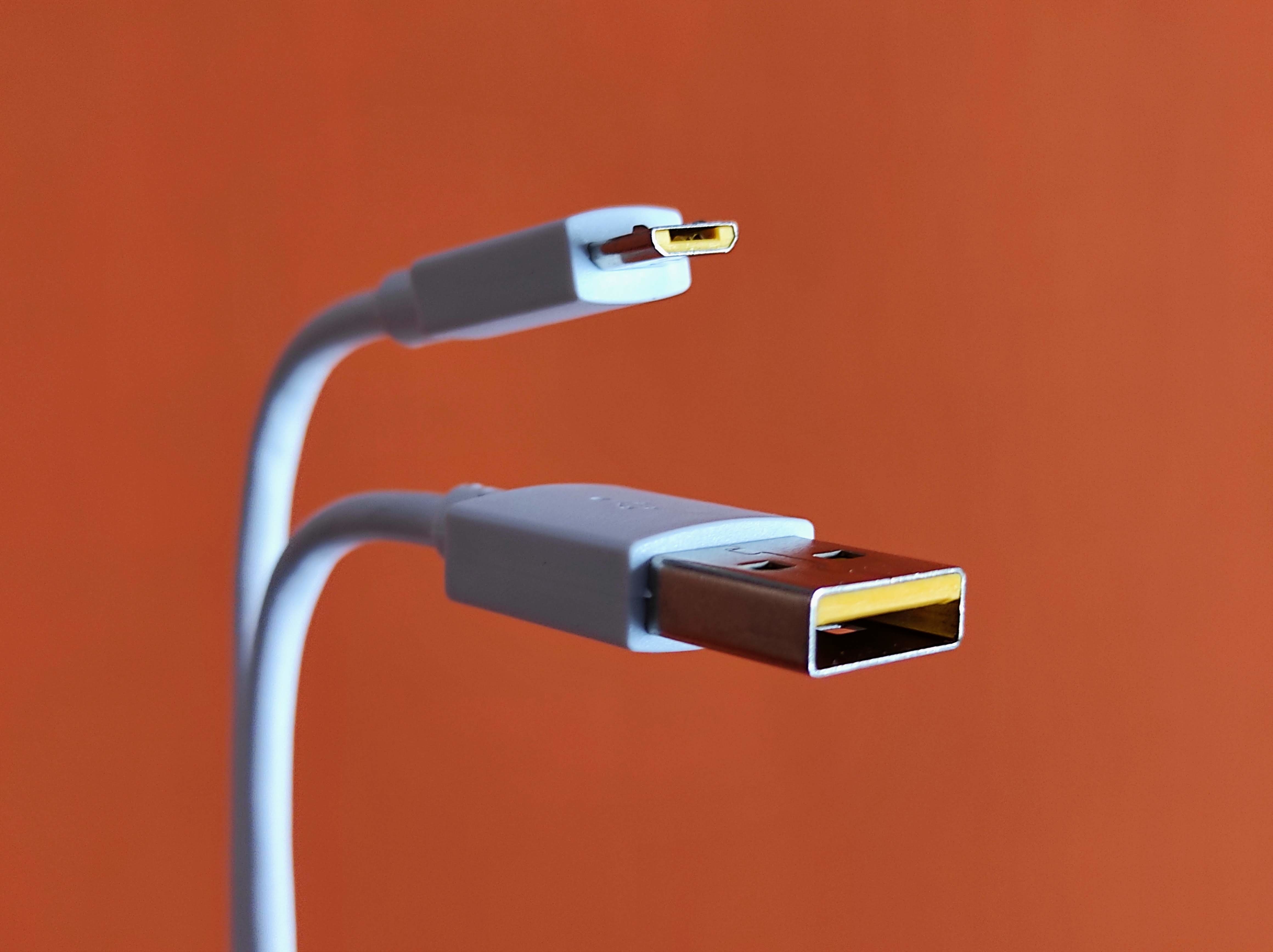 There's a USB Type-A to micro-USB charging/data transfer cable. There's a USB Type-A to micro-USB charging/data transfer cable.