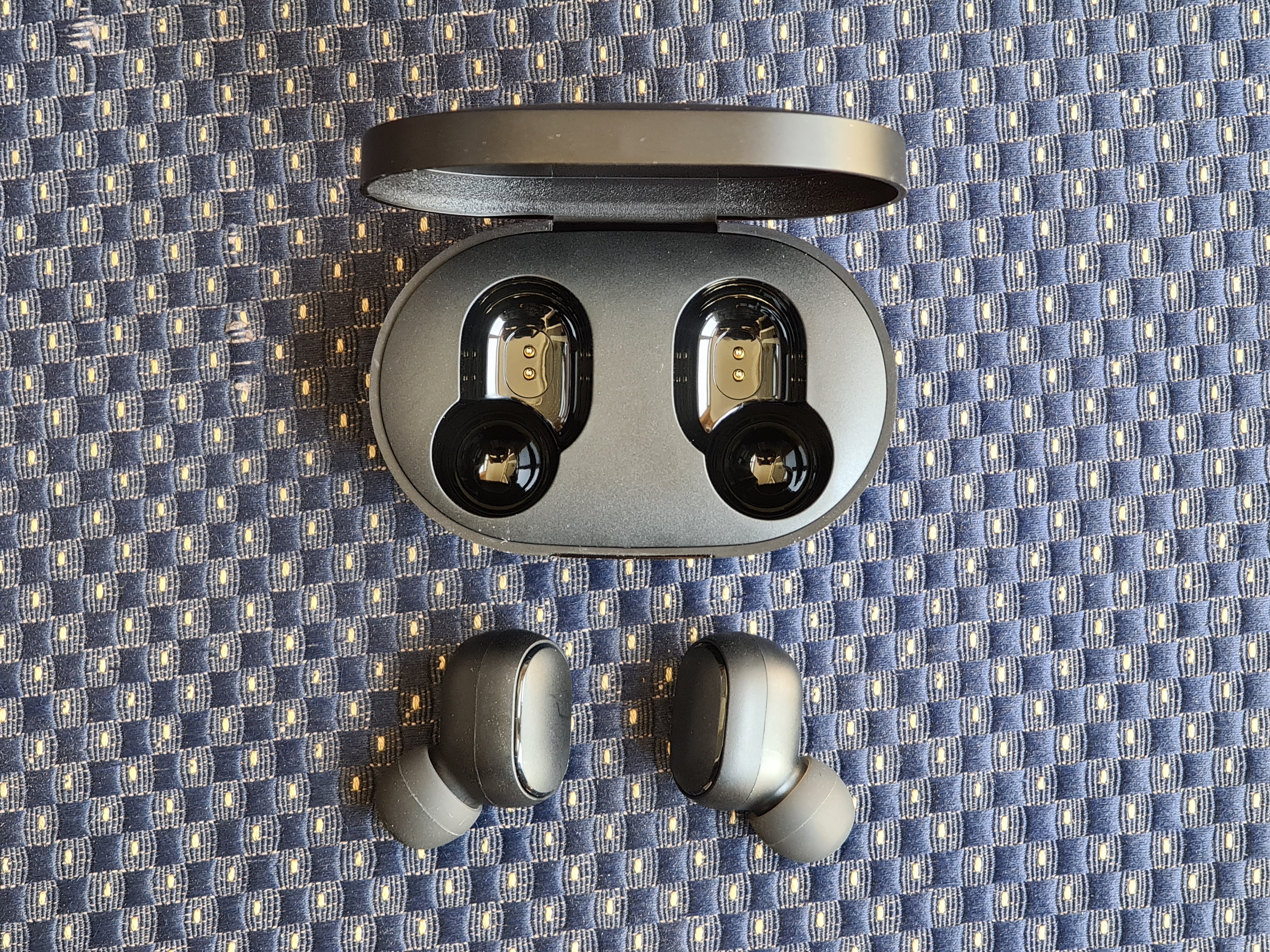 You can access voice assistants, reject/accept calls, control music using gestures on the earbuds. You can access voice assistants, reject/accept calls, control music using gestures on the earbuds.