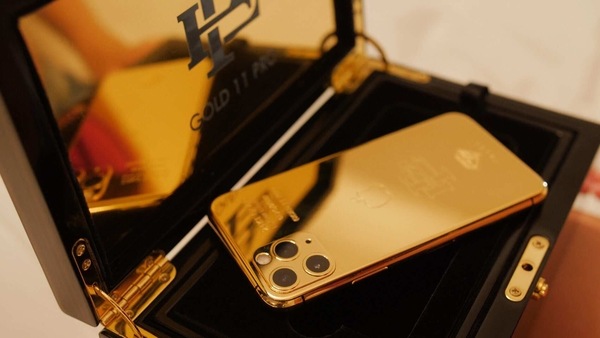These ‘formerly damaged’ iPhone 11 Pros have been repaired, re-branded and gold plated. 