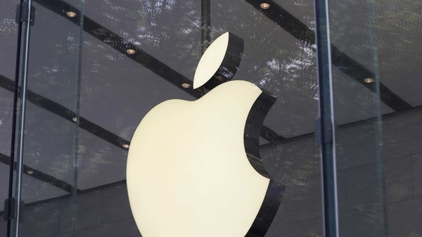 The lawsuit is led by the Employees’ Retirement System of the State of Rhode Island and was made after Cook unexpectedly reduced Apple’s quarterly revenue forecast by up to $9 billion, on January 2, 2019.