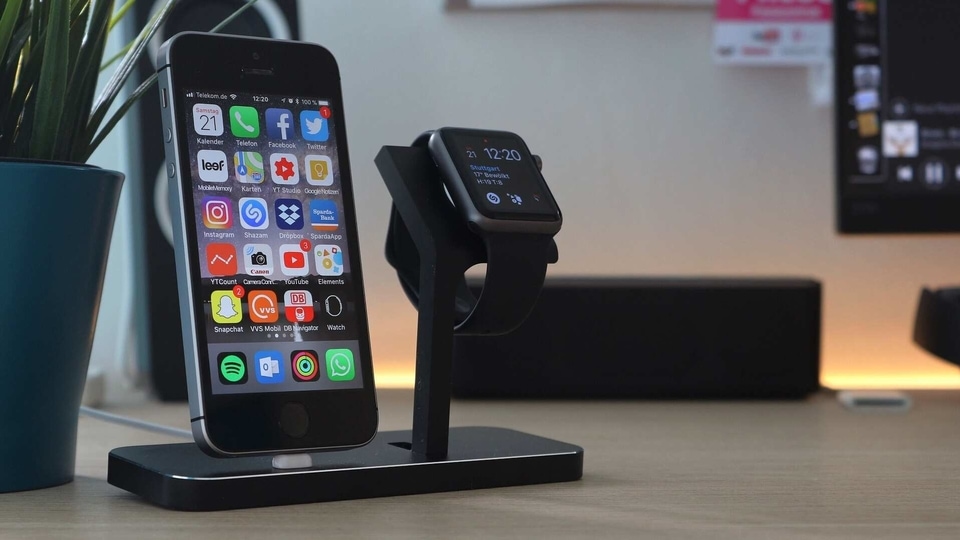 Apple iPhone 5S and Apple Watch