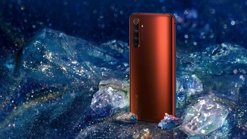 Realme X50 Pro 5G houses a 4200mAh dual-cell battery.