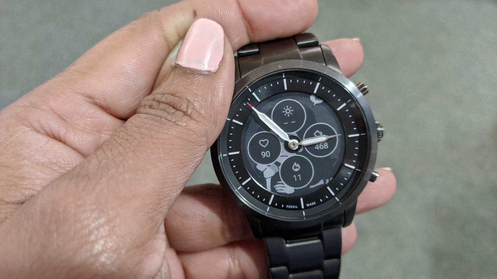 Fossil Hybrid HR review: More watch than smartwatch, and that's great |  Wearables Reviews