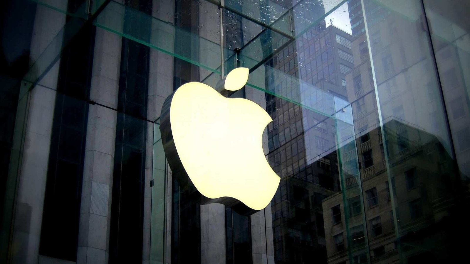 Apple App Store spurred $519 billion in sales last year | Tech News (HT ...