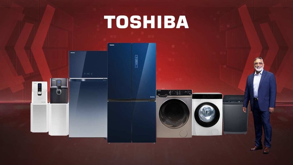 Toshiba launched four new water purifiers that are available in the price range of  <span class='webrupee'>₹</span>14,990 and  <span class='webrupee'>₹</span>27,990.