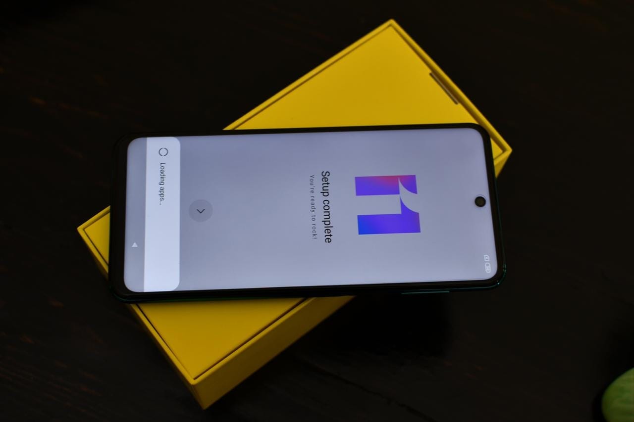 Poco M2 Pro has a 16-megapixel selfie camera. It also supports Night Mode.