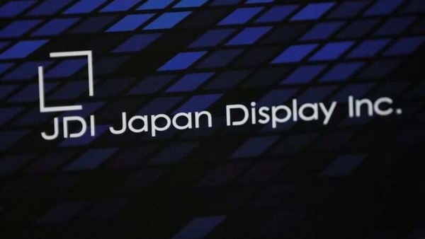 Japan Display, which earns about 60% of its revenue from Apple, is aiming to beef up its automotive display business to reduce its dependence on the saturated smartphone market.