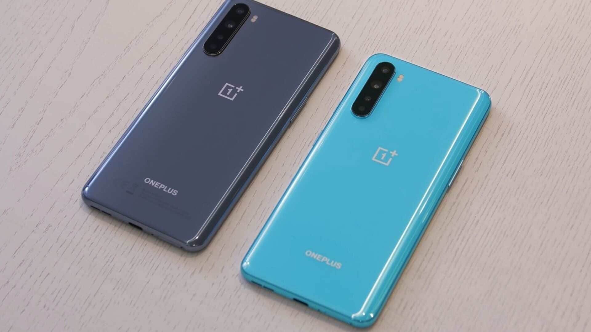 OnePlus Nord in blue and black colours.