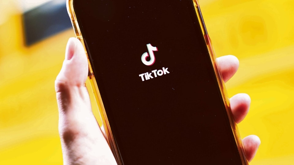 TikTok is growing rapidly as it rakes in more cash from advertising, and its management team expects to achieve $6 billion in revenue in 2021.