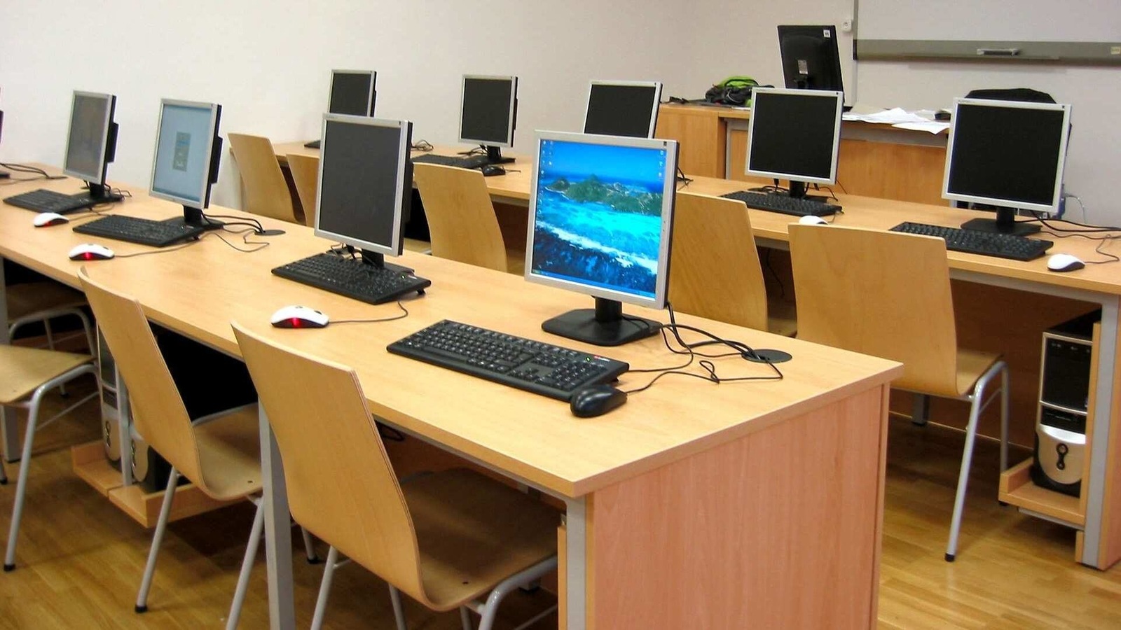 Computer Computer