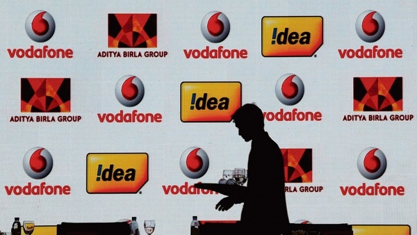 Vodafone has told the Supreme Court that its total debt stands at  <span class='webrupee'>₹</span>112,520 crore.