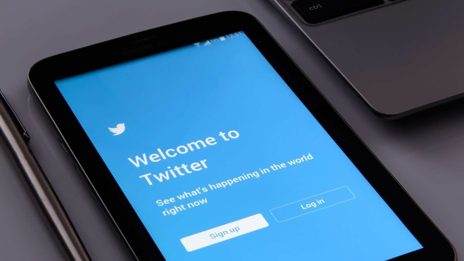 The update text on the App Store said that in May Twitter was testing a new way to chat on the platform and users to speak to exactly who they wanted so as to create and consume more meaningful exchanges. The update text on the App Store said that in May Twitter was testing a new way to chat on the platform and users to speak to exactly who they wanted so as to create and consume more meaningful exchanges.