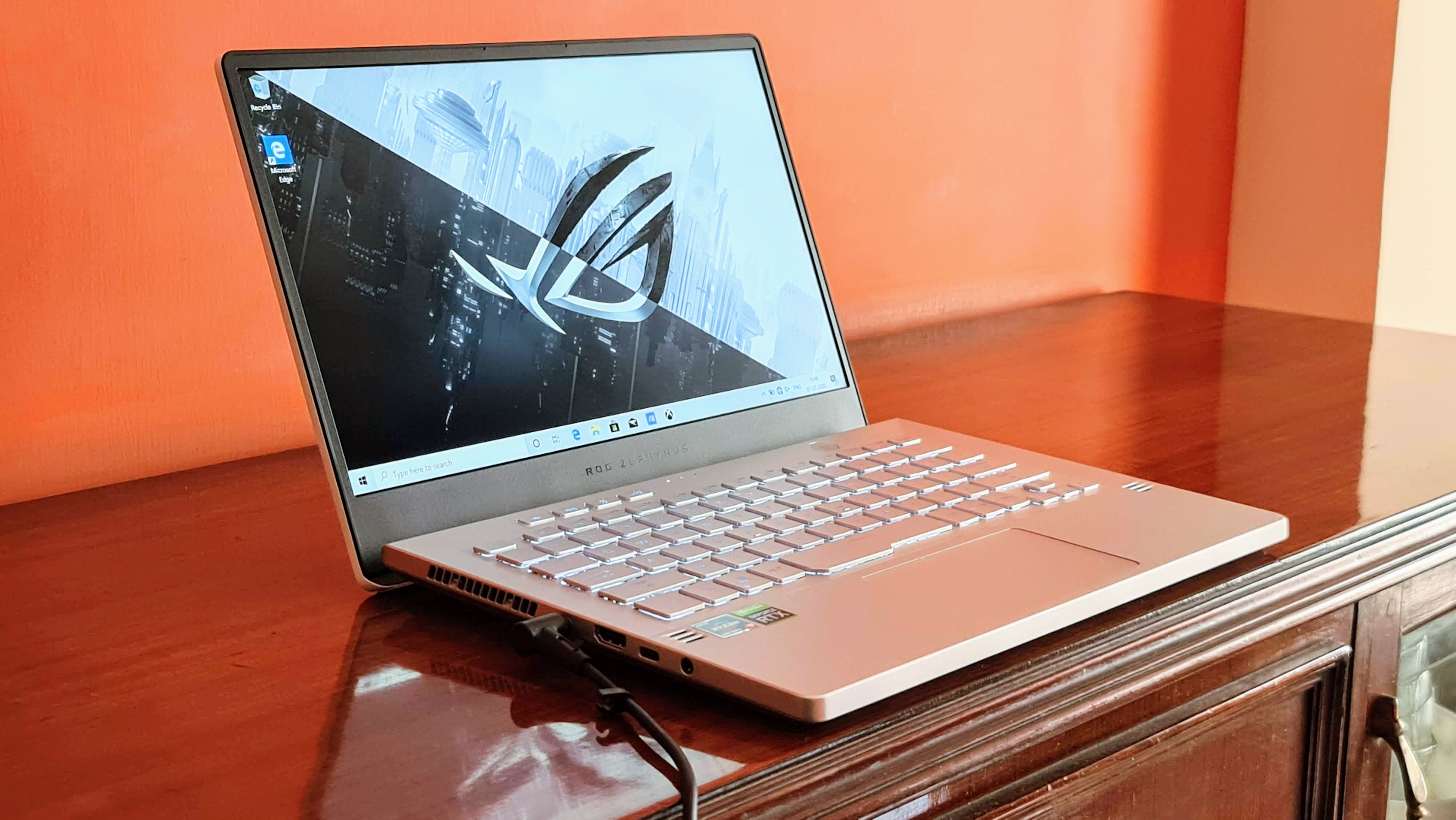 Laptop Zephyrus G14 duta Teknologi