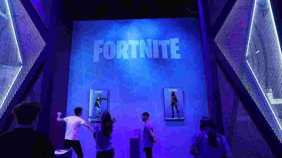 Epic Games wins support from 'Fortnite' gamers, firms on Apple standoff