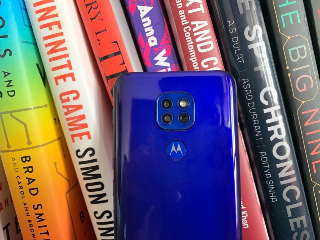 It has a triple rear camera setup at the back which along with the LED flash is housed inside a square-shaped camera module. It has 48MP + 2MP + 2MP camera setup at the back. On the front, it has an 8MP camera. It has a triple rear camera setup at the back which along with the LED flash is housed inside a square-shaped camera module. It has 48MP + 2MP + 2MP camera setup at the back. On the front, it has an 8MP camera.
