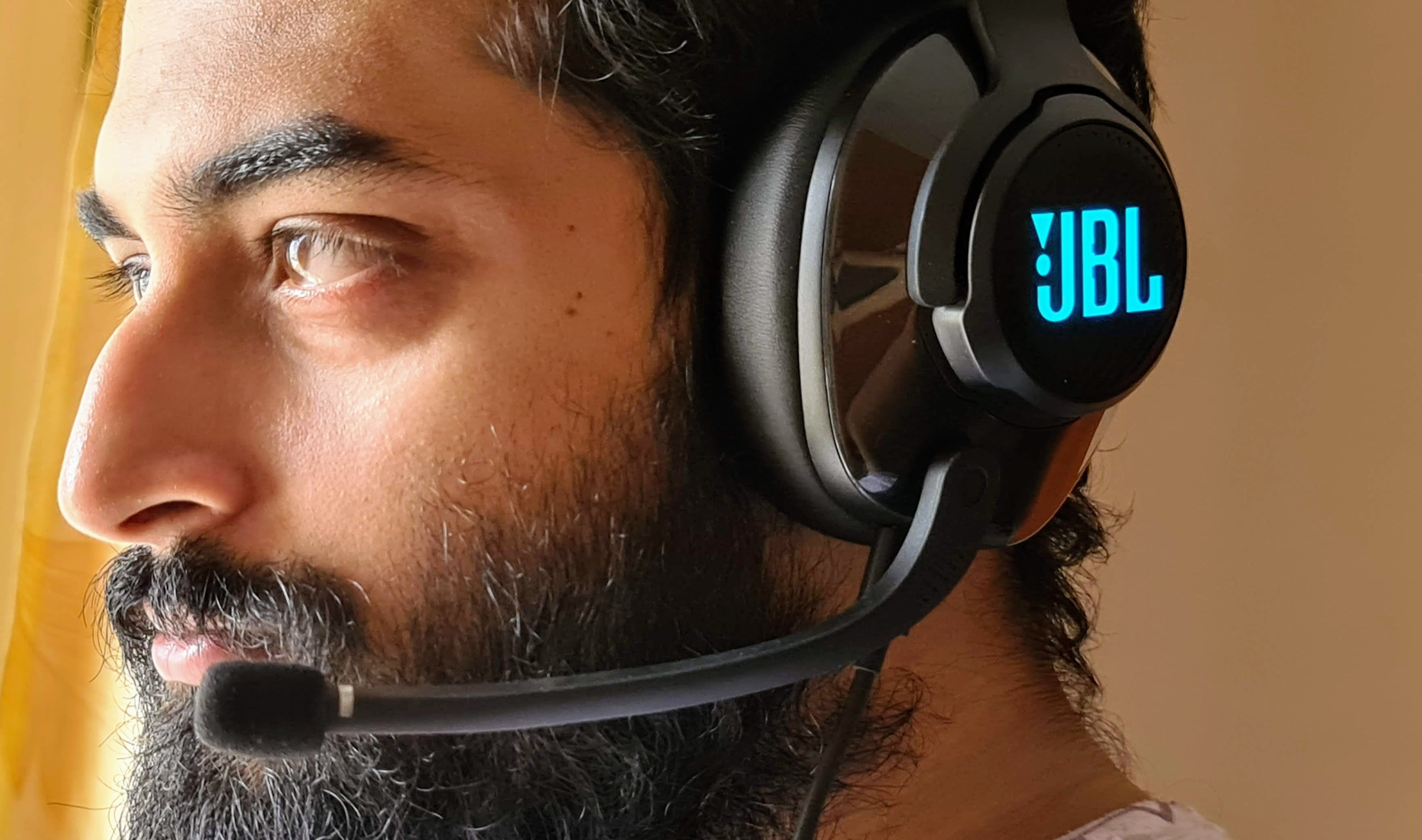 gaming headphone attempt 400 JBL Tech HT promising Quantum review: first A |